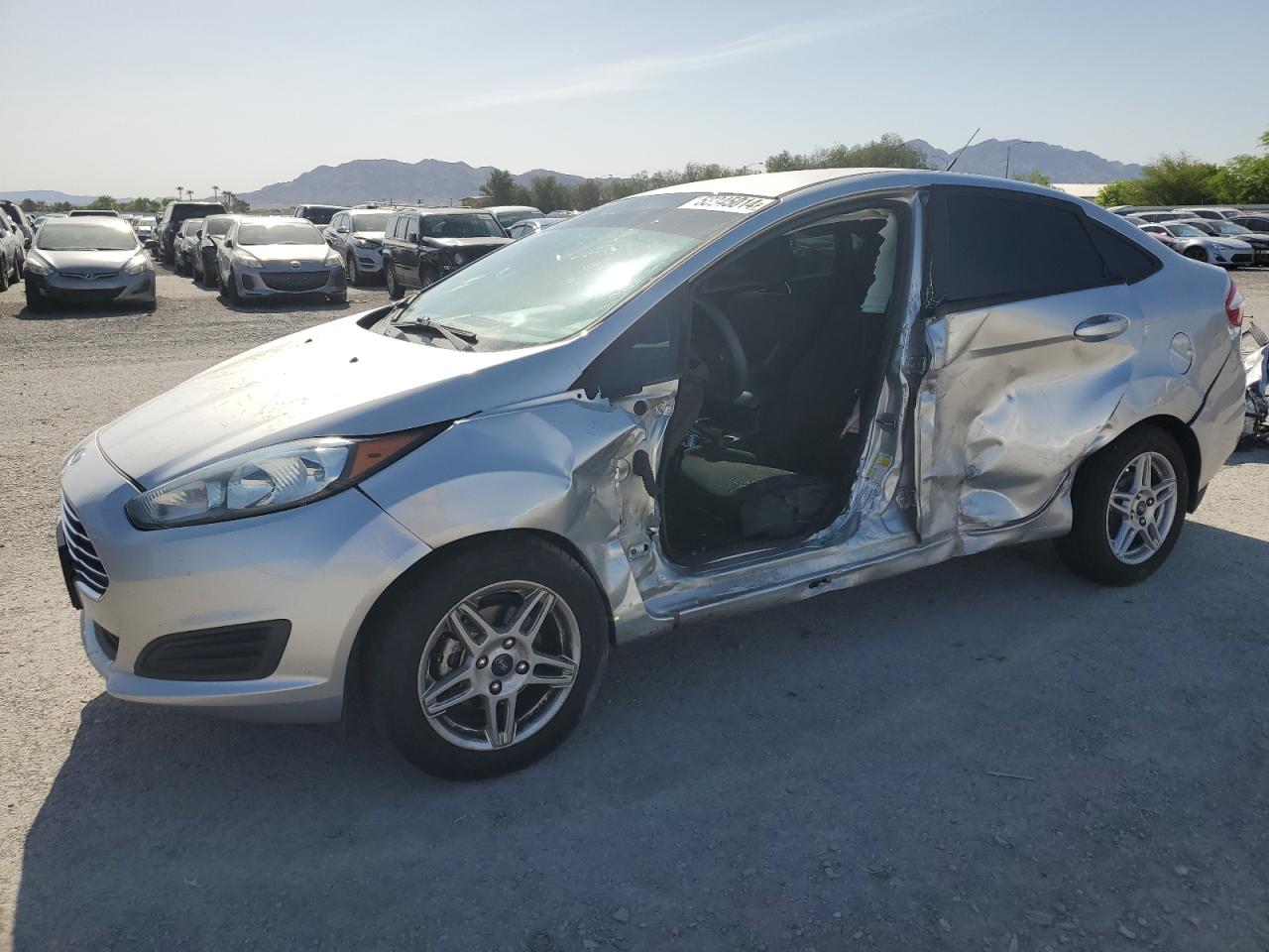 2019 Ford Fiesta Se vin: 3FADP4BJ4KM138222