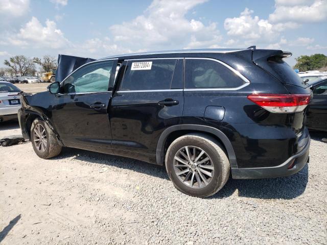 VIN 5TDKZRFH9JS533026 2018 Toyota Highlander, SE no.2