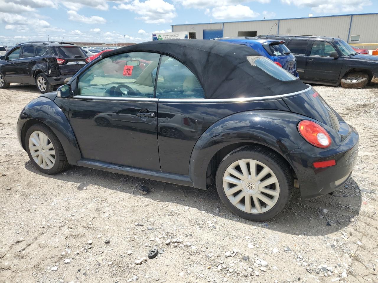 3VWRF31Y18M415104 2008 Volkswagen New Beetle Convertible Se