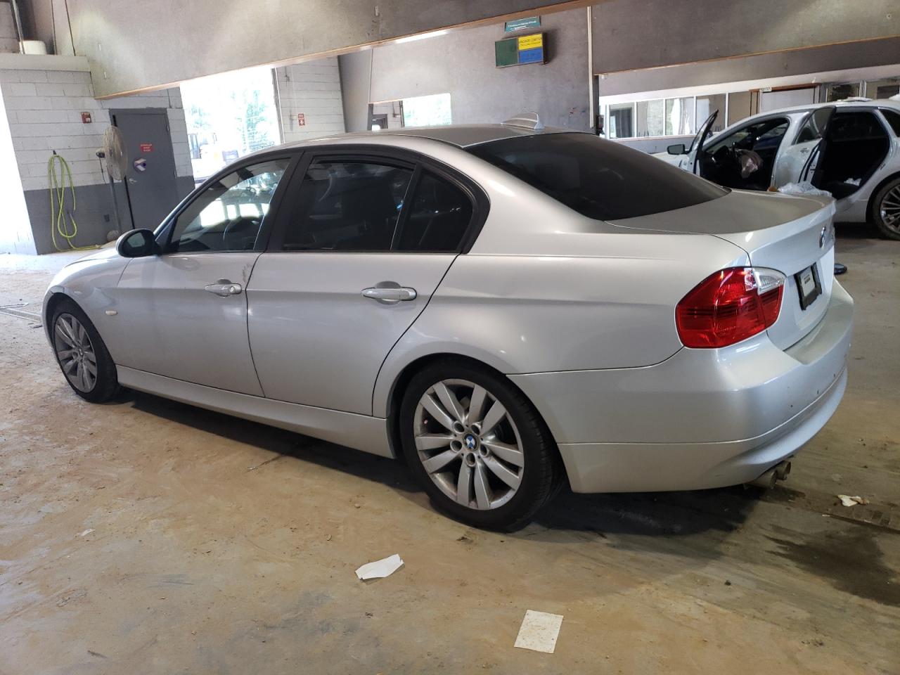 WBAVC53567FZ76239 2007 BMW 328 I Sulev