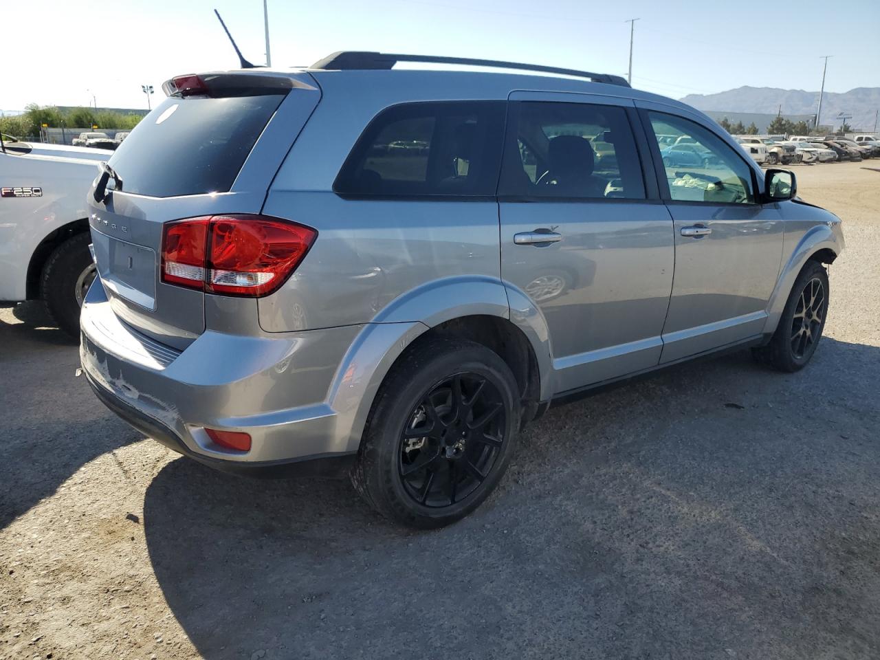 2015 Dodge Journey Sxt vin: 3C4PDCBB9FT588575