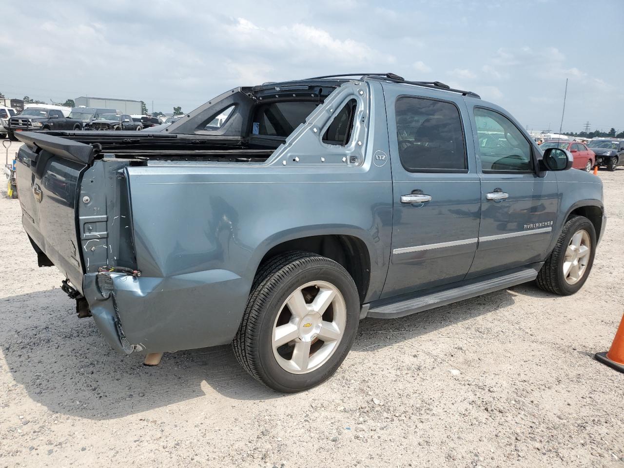 3GNEC32049G167232 2009 Chevrolet Avalanche C1500 Ltz