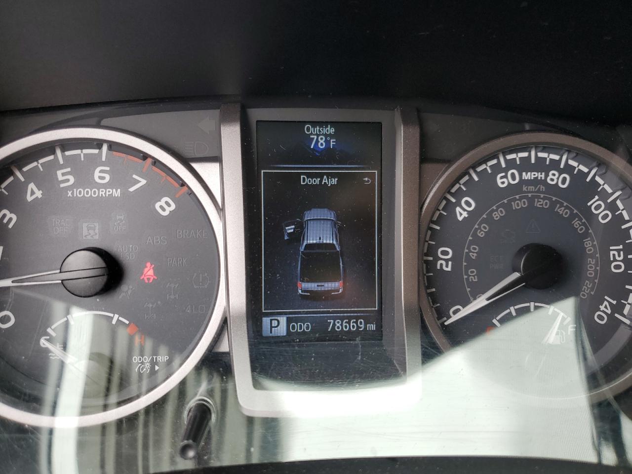 5TFGZ5AN9HX097410 2017 Toyota Tacoma Double Cab