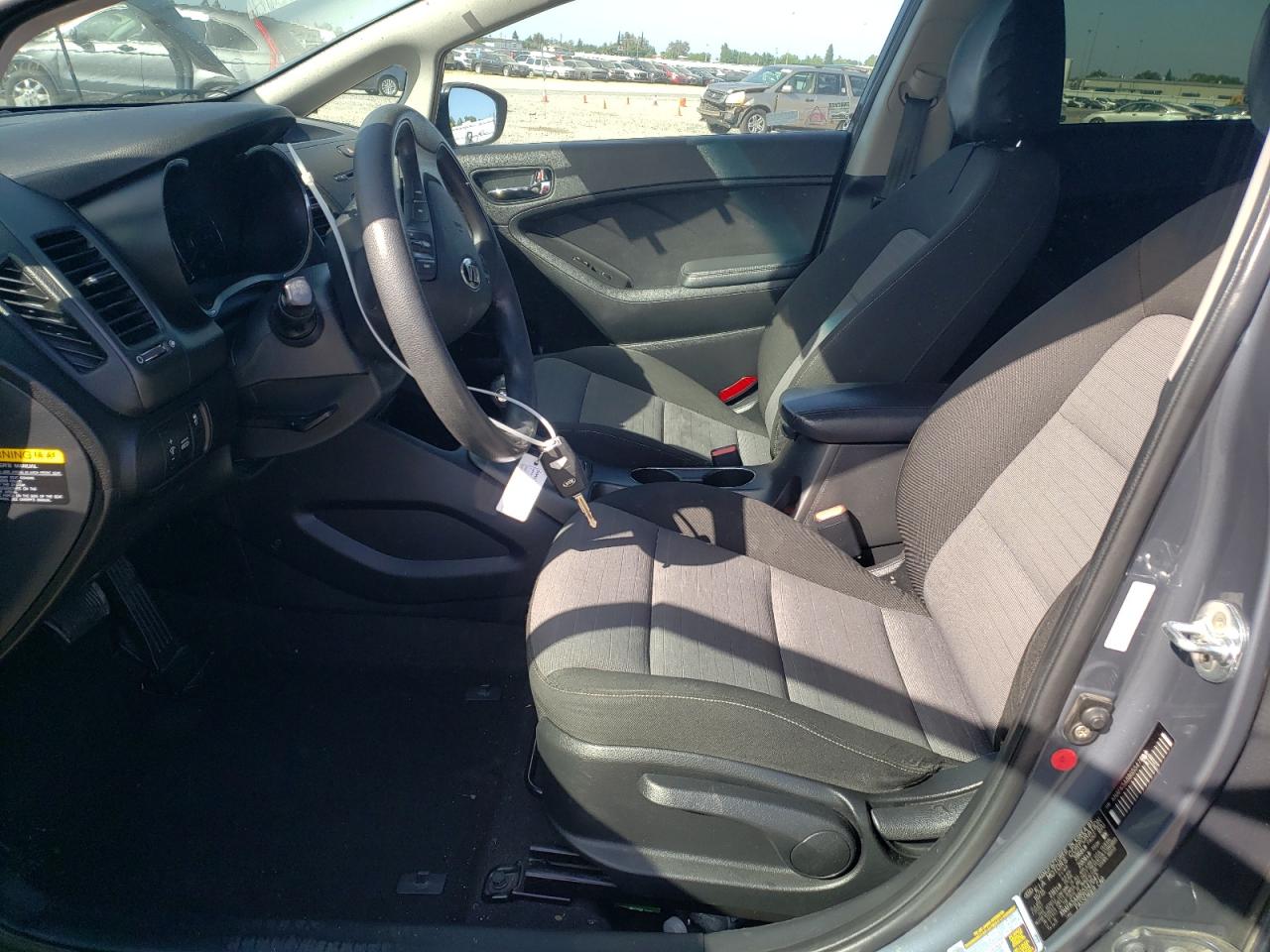 KNAFK5A88G5547047 2016 Kia Forte Lx