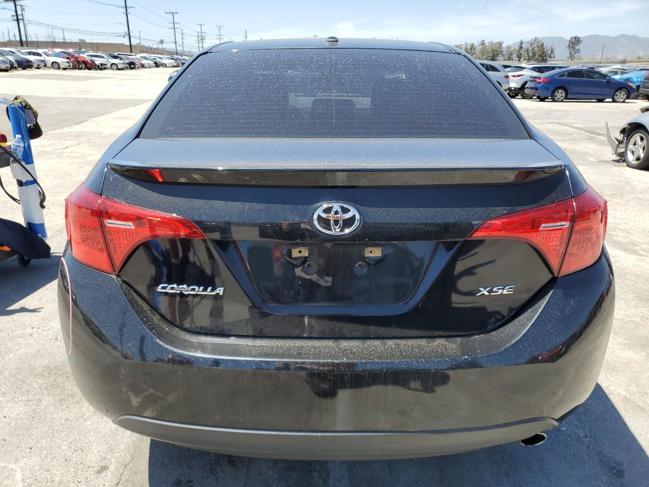 5YFBURHEXHP721560 2017 Toyota Corolla L