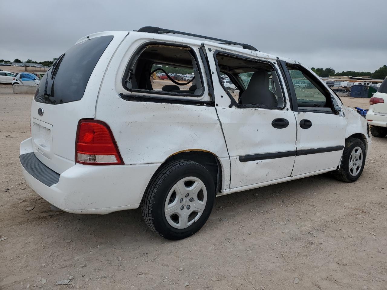 2FMDA51217BA24968 2007 Ford Freestar Se