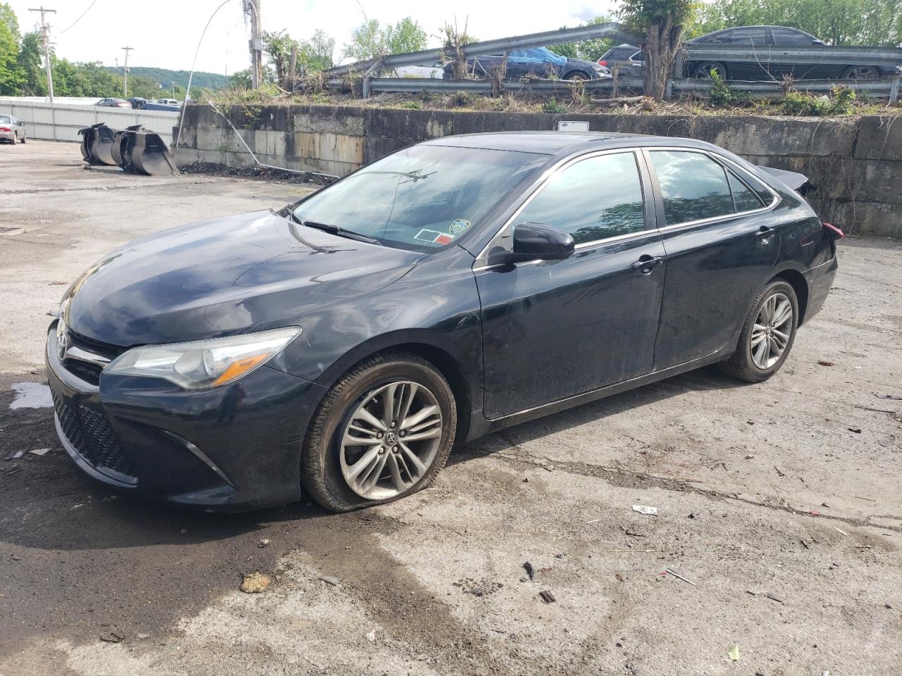 4T1BF1FK6GU215404 2016 Toyota Camry Le