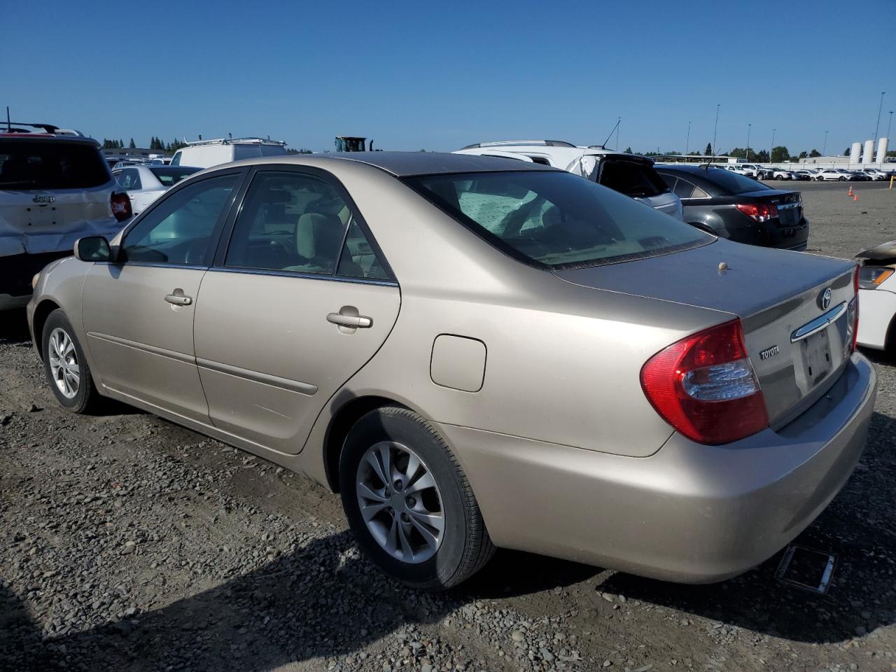 Lot #2517371877 2004 TOYOTA CAMRY LE