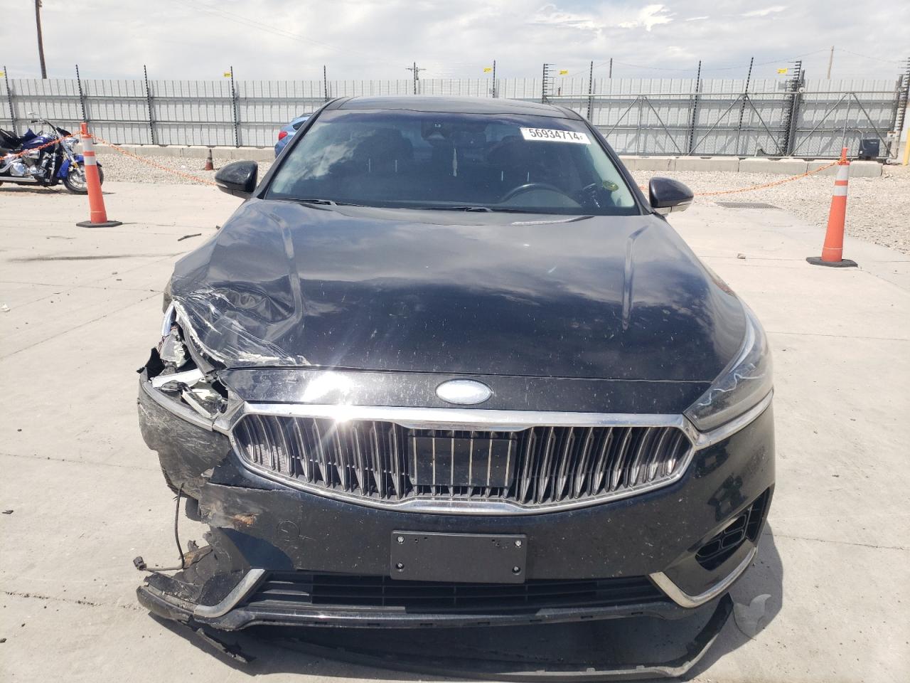 KNALC4J10H5067809 2017 Kia Cadenza Premium