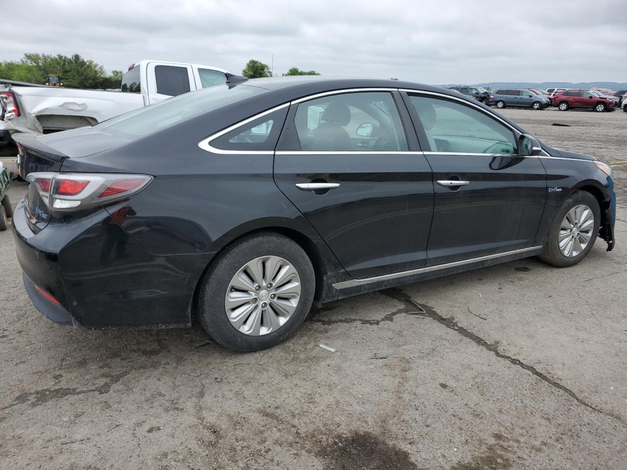 2016 Hyundai Sonata Hybrid vin: KMHE24L14GA031277