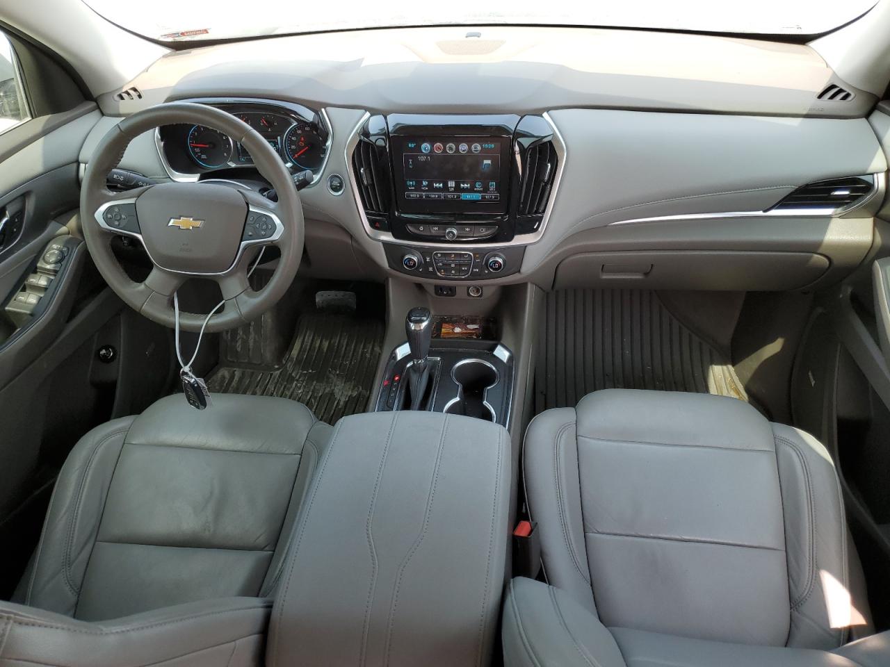 1GNERHKW4JJ103498 2018 Chevrolet Traverse Lt