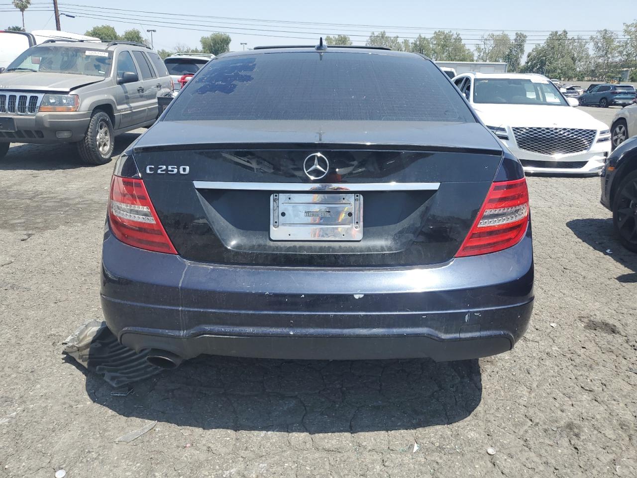 WDDGF4HB0CA607434 2012 Mercedes-Benz C 250