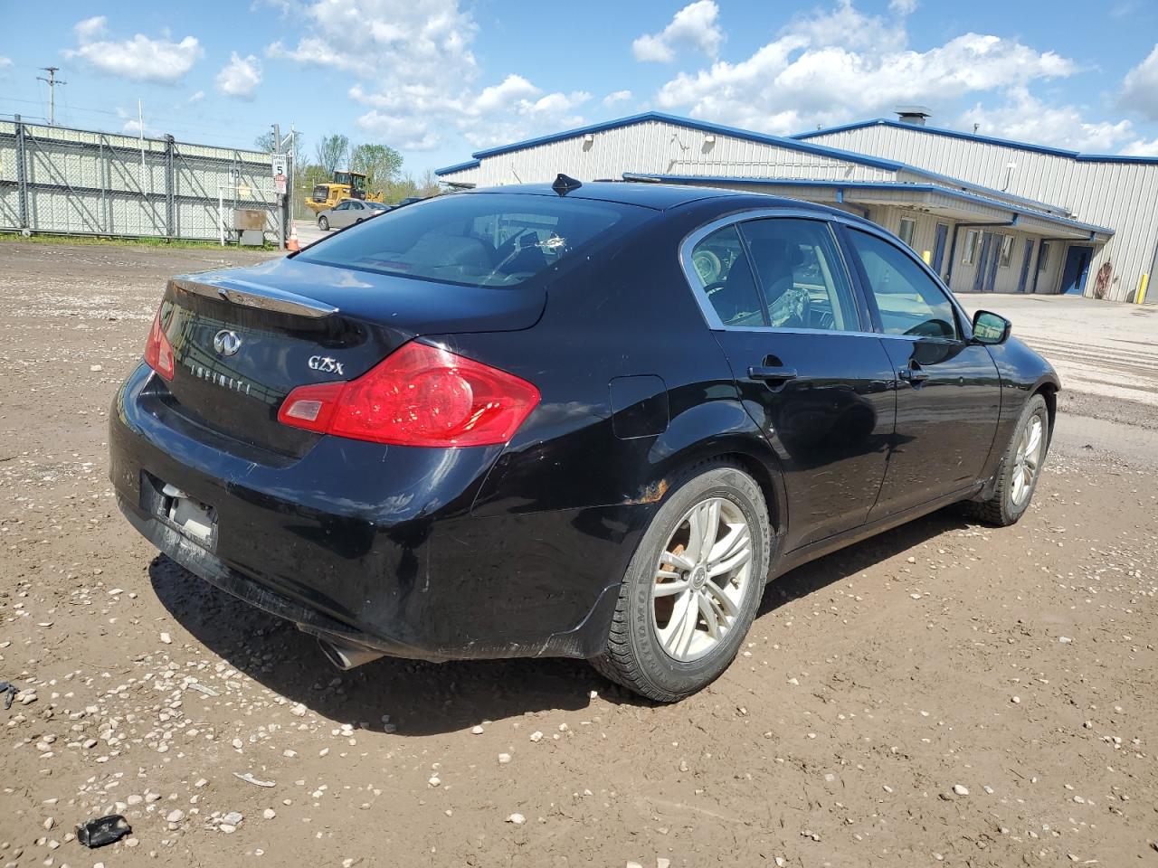 JN1DV6AR1BM651655 2011 Infiniti G25