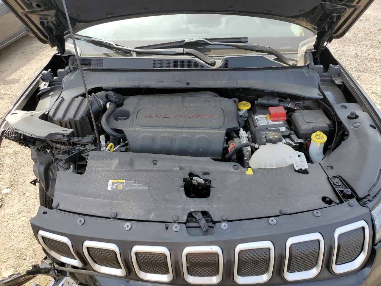 3C4NJCBB4NT139562 2022 Jeep Compass Latitude