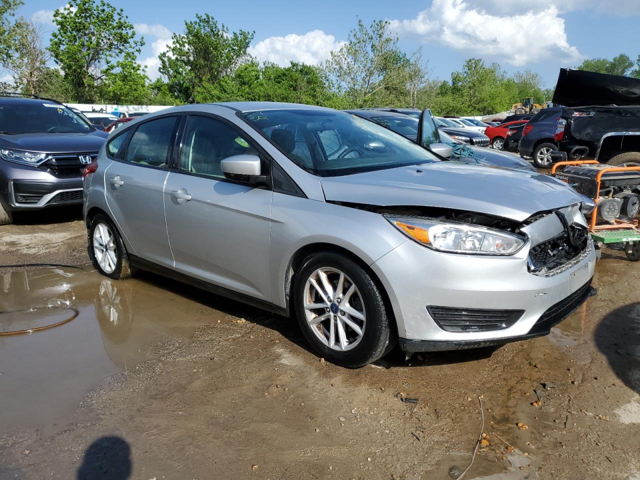 1FADP3K27JL231884 2018 Ford Focus Se