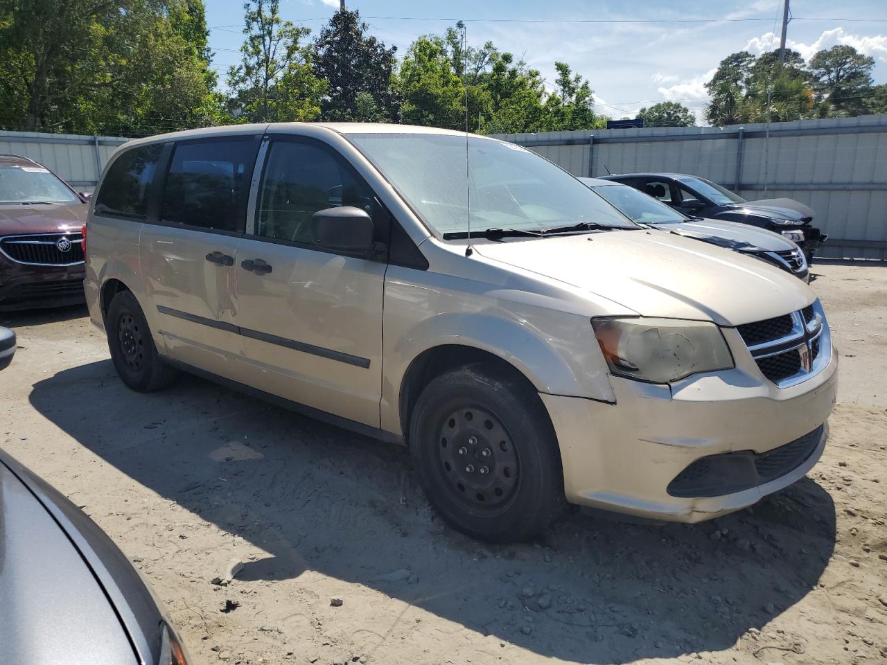 2C4RDGBG1ER248124 2014 Dodge Grand Caravan Se