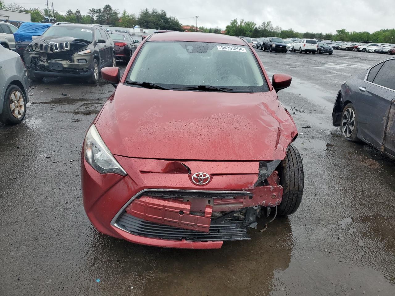 3MYDLBYV5JY318340 2018 Toyota Yaris Ia