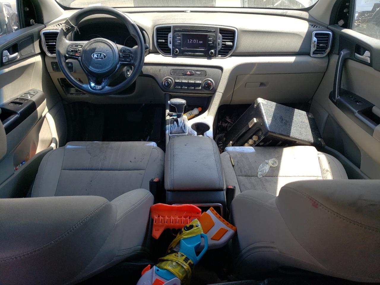 KNDPM3AC3H7052240 2017 Kia Sportage Lx