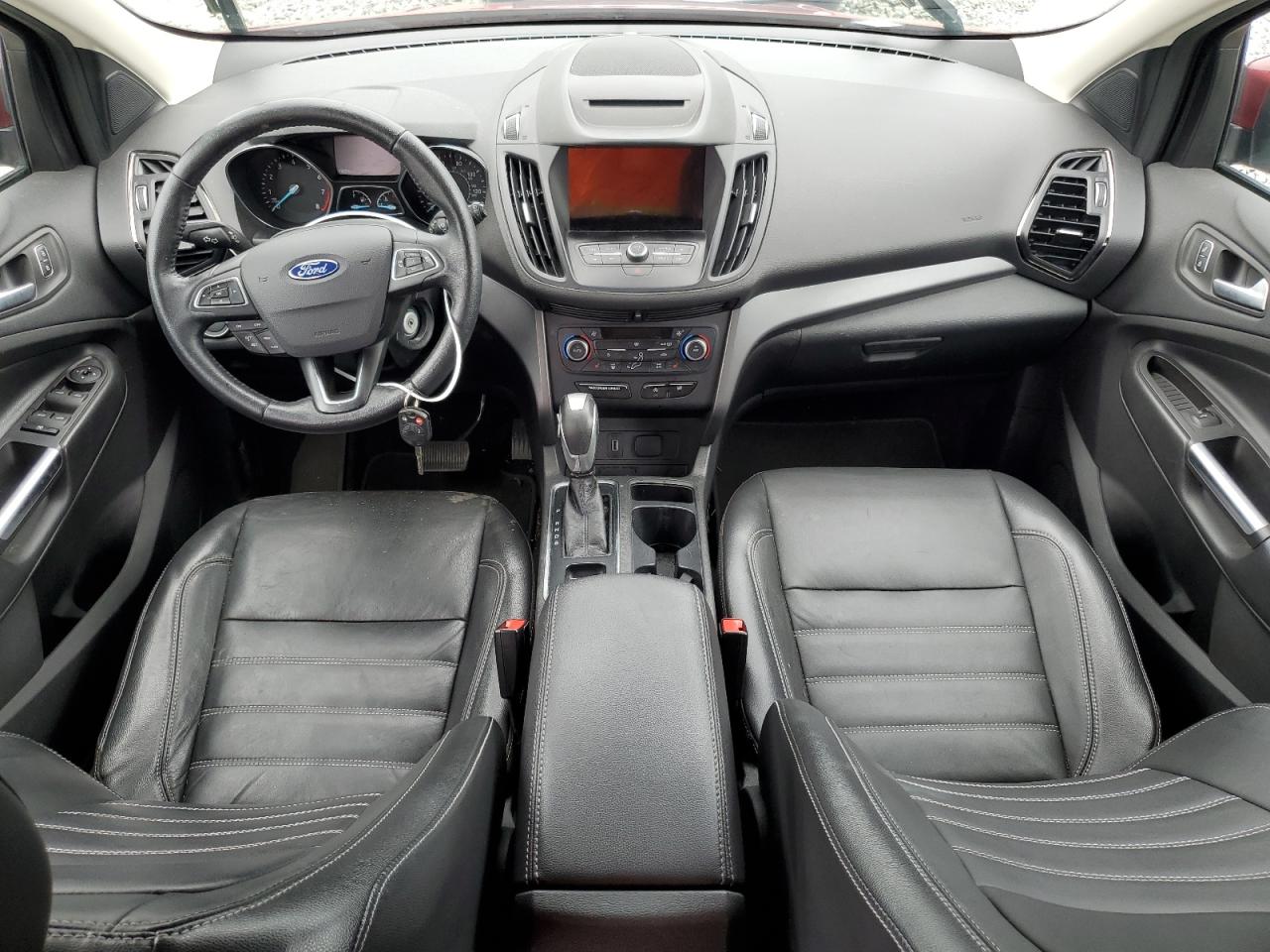 1FMCU9HD9JUC66166 2018 Ford Escape Sel