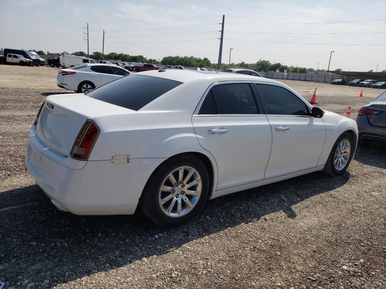 2C3CA6CT9BH580676 2011 Chrysler 300C