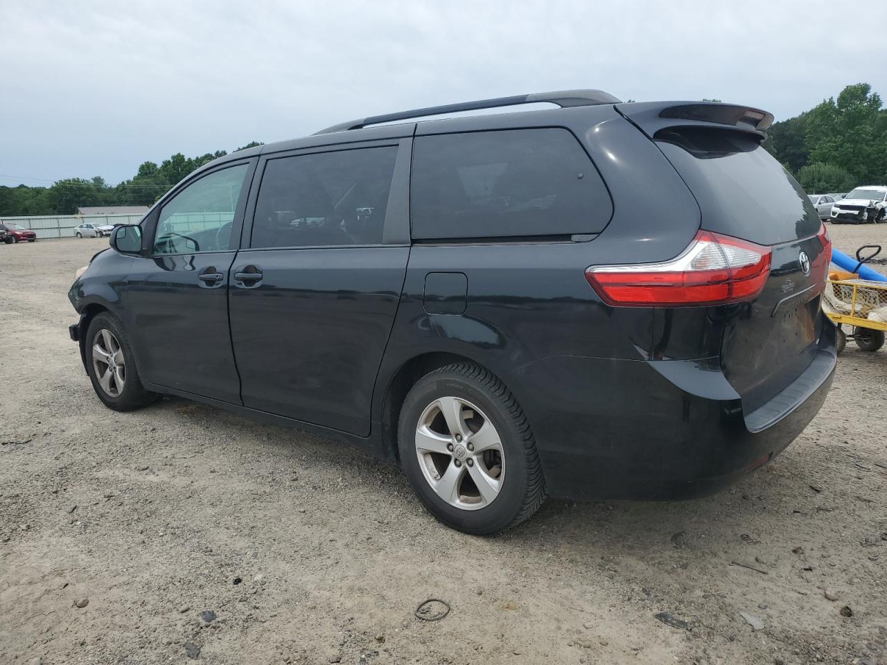 5TDKK3DC4FS677468 2015 Toyota Sienna Le