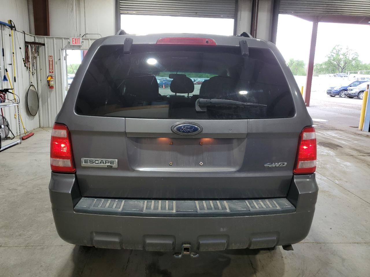 1FMCU93G89KC10499 2009 Ford Escape Xlt