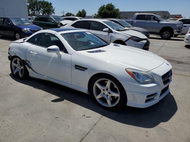 2015 Mercedes-Benz Slk 250 VIN: WDDPK4HAXFF106058 Lot: 56319524