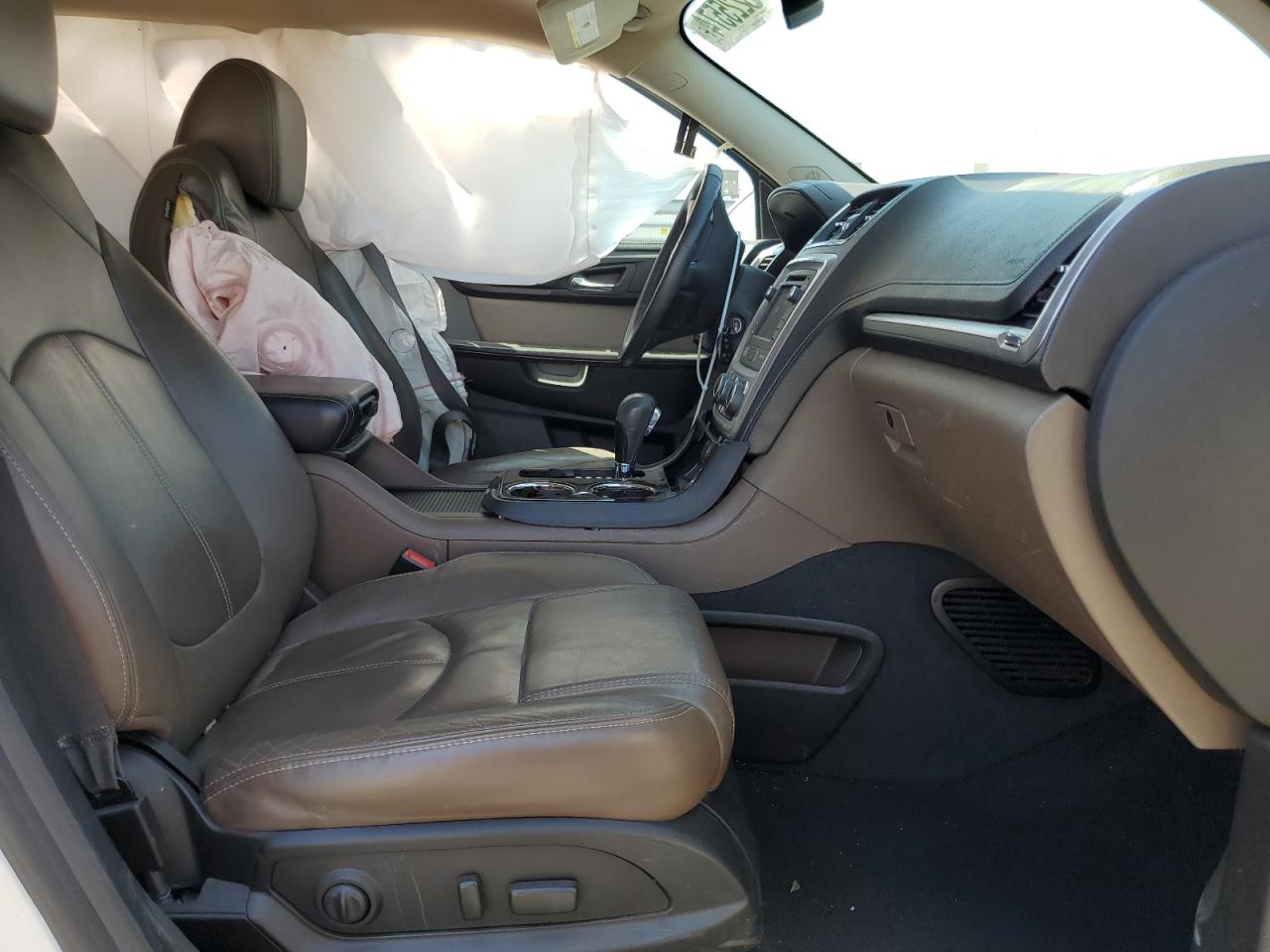 1GKKRRKD1FJ111070 2015 GMC Acadia Slt-1