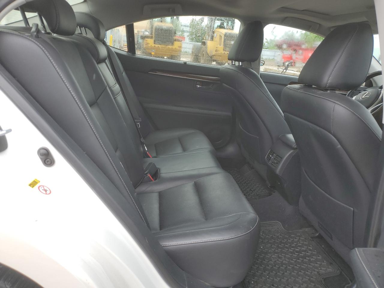 JTHBK1GG2F2155804 2015 Lexus Es 350