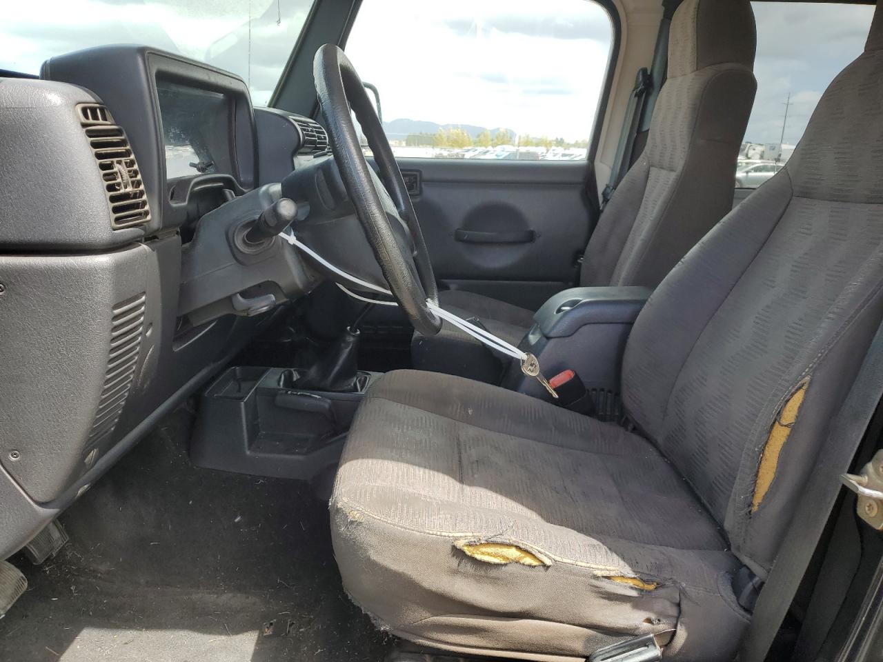 1J4FA69S05P381789 2005 Jeep Wrangler / Tj Rubicon