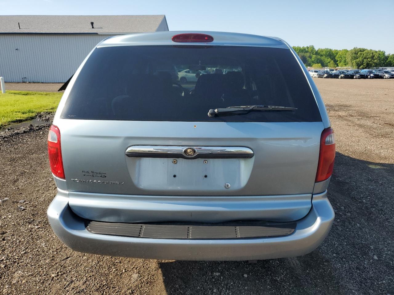 1C4GP45R95B431957 2005 Chrysler Town & Country