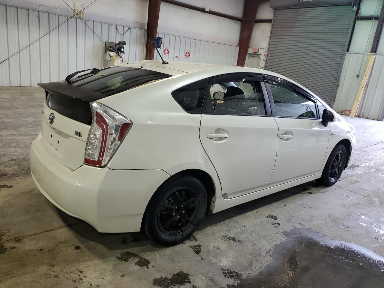 JTDKN3DU1E0379168 2014 Toyota Prius