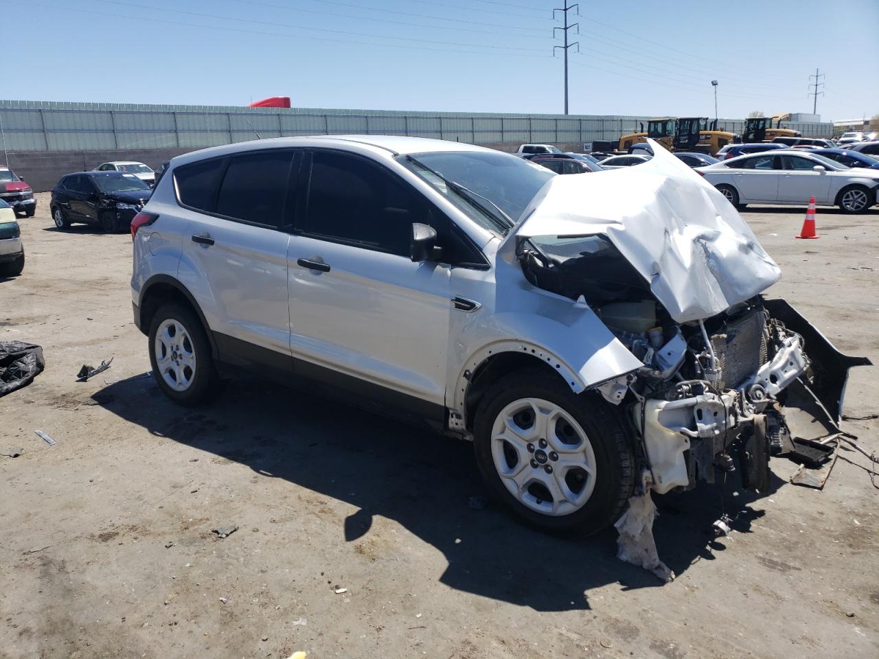 2019 Ford Escape S vin: 1FMCU0F76KUC55197