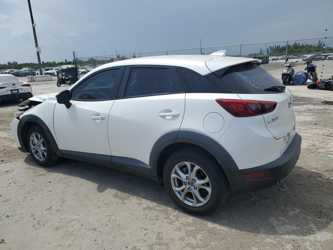 JM1DKDB71K1430596 2019 Mazda Cx-3 Sport