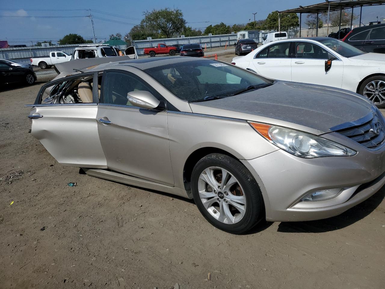 5NPEC4ACXBH026494 2011 Hyundai Sonata Se