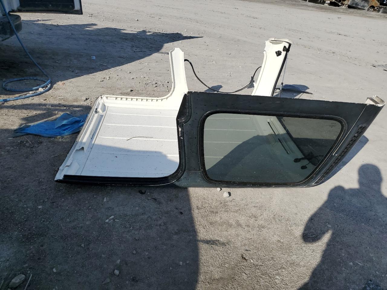 1J4FA49S3YP745163 2000 Jeep Wrangler / Tj Sport