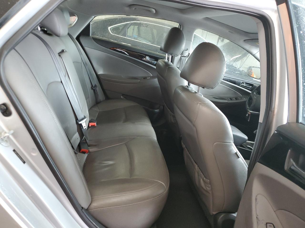 5NPEC4AB5DH676019 2013 Hyundai Sonata Se