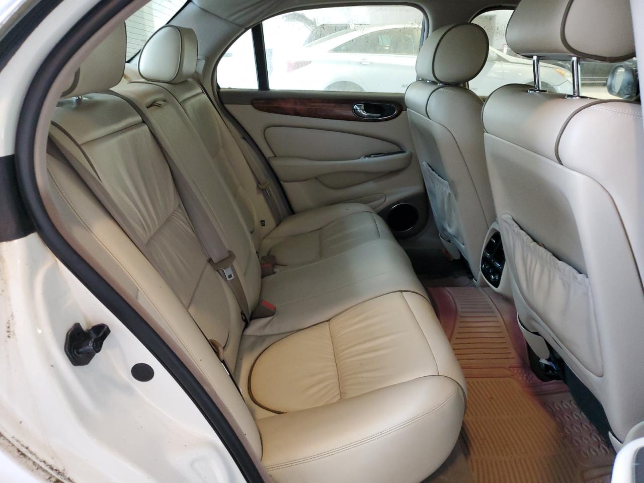 SAJWA74C74SG24767 2004 Jaguar Vandenplas