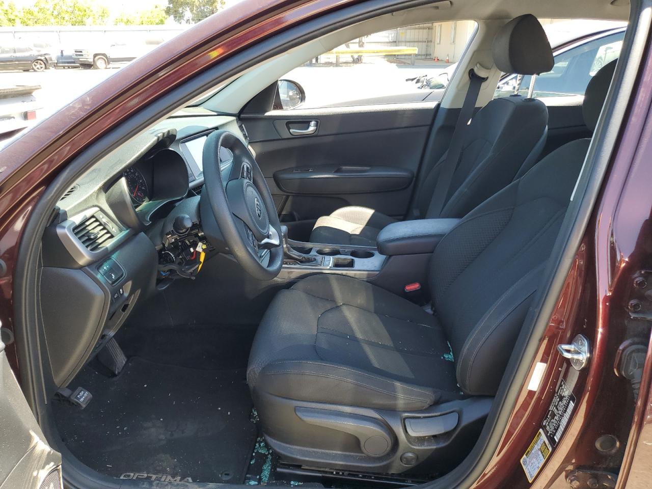 5XXGT4L32JG193951 2018 Kia Optima Lx