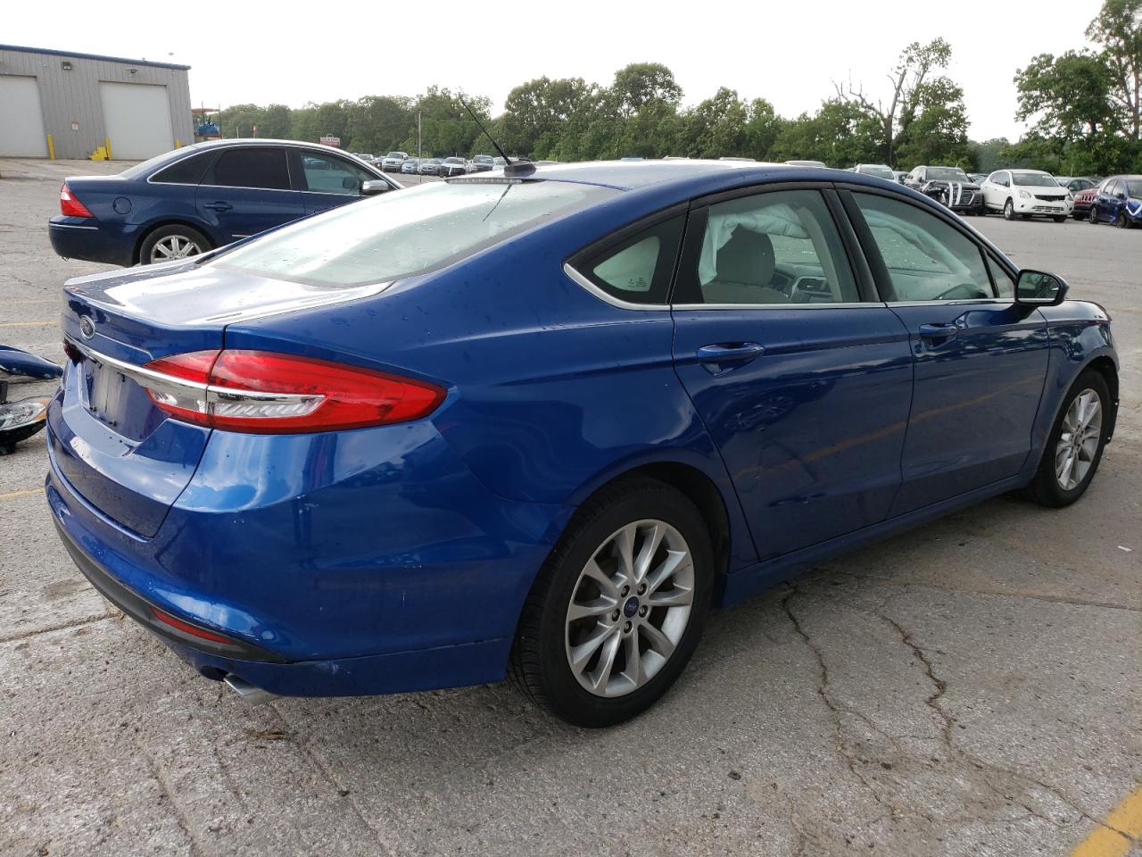 2017 Ford Fusion Se vin: 3FA6P0H74HR247160