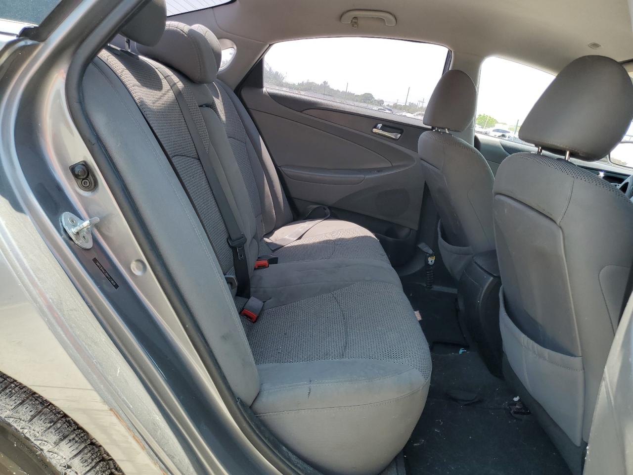 5NPEB4AC9DH525809 2013 Hyundai Sonata Gls