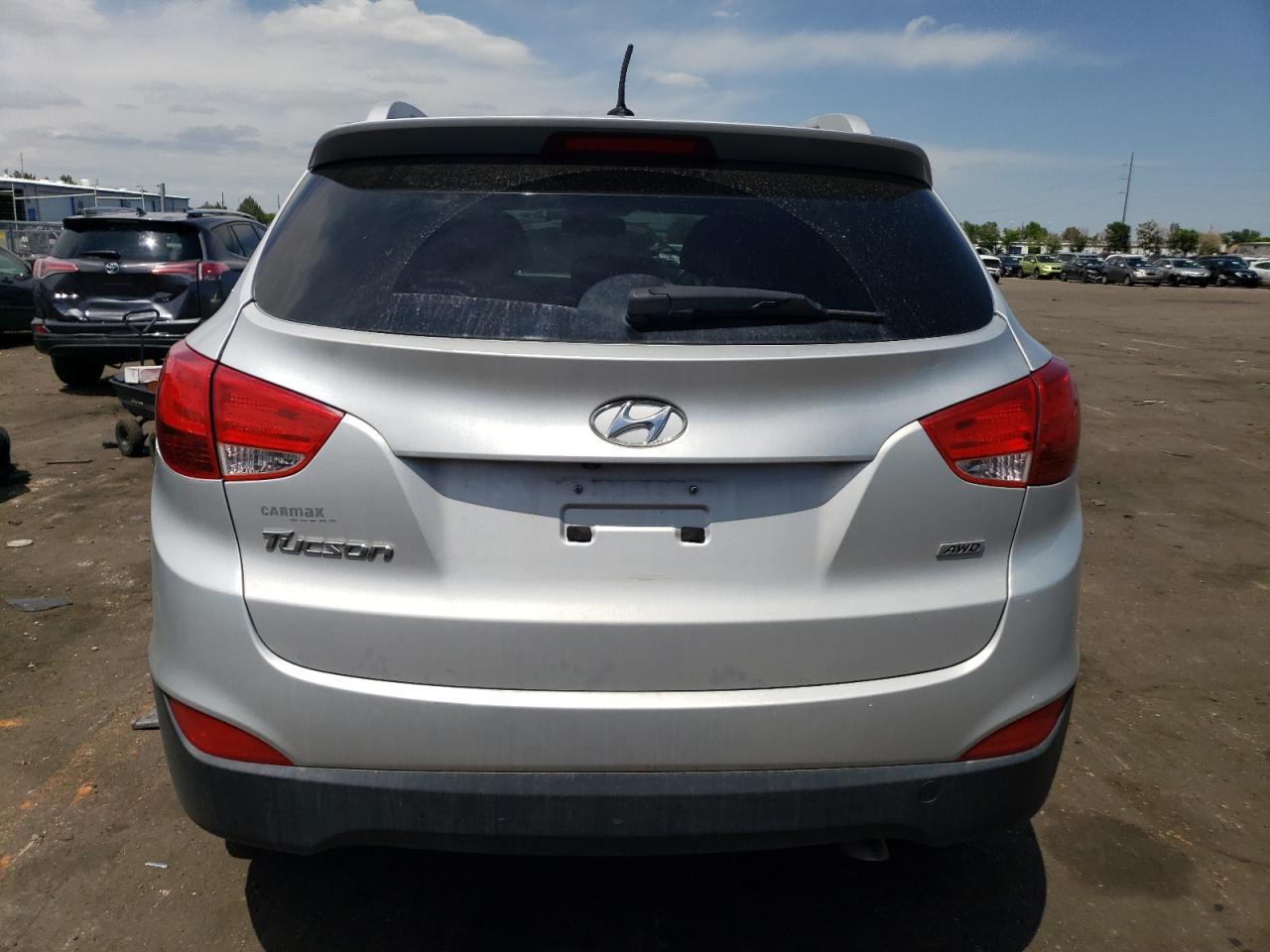 2015 Hyundai Tucson Limited vin: KM8JUCAG2FU023590