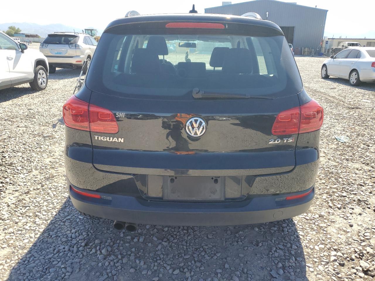 WVGAV7AX0FW553100 2015 Volkswagen Tiguan S