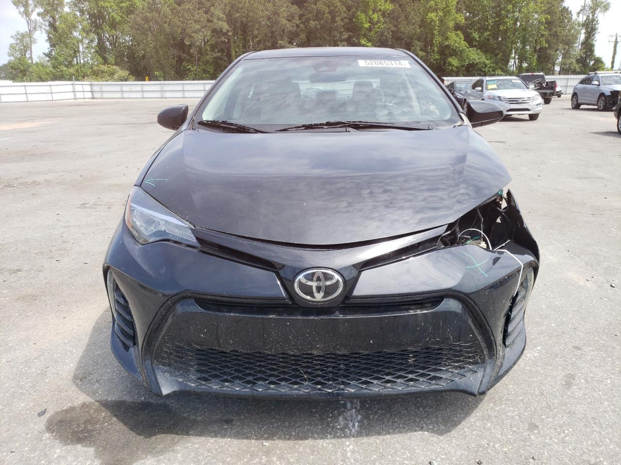 VIN: 2T1BURHE4JC095848 2018 TOYOTA COROLLA