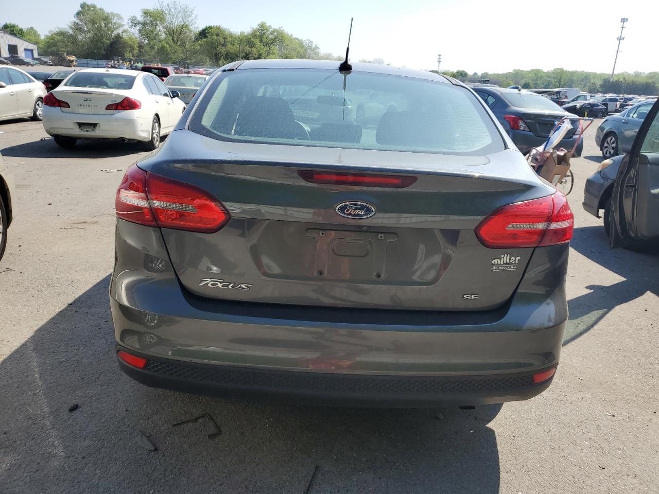 1FADP3F21GL342644 2016 Ford Focus Se