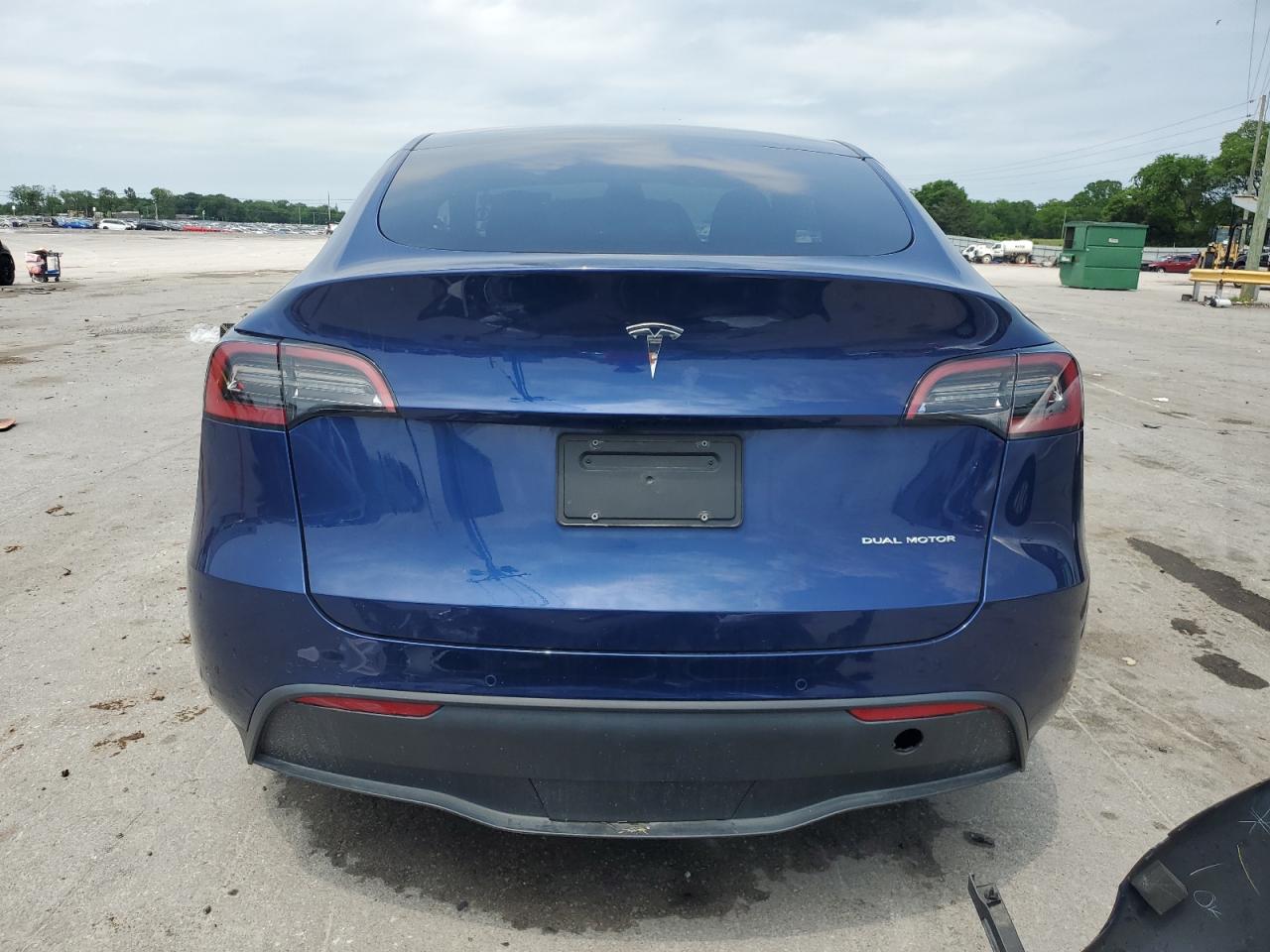 5YJYGDEE6MF295641 2021 Tesla Model Y