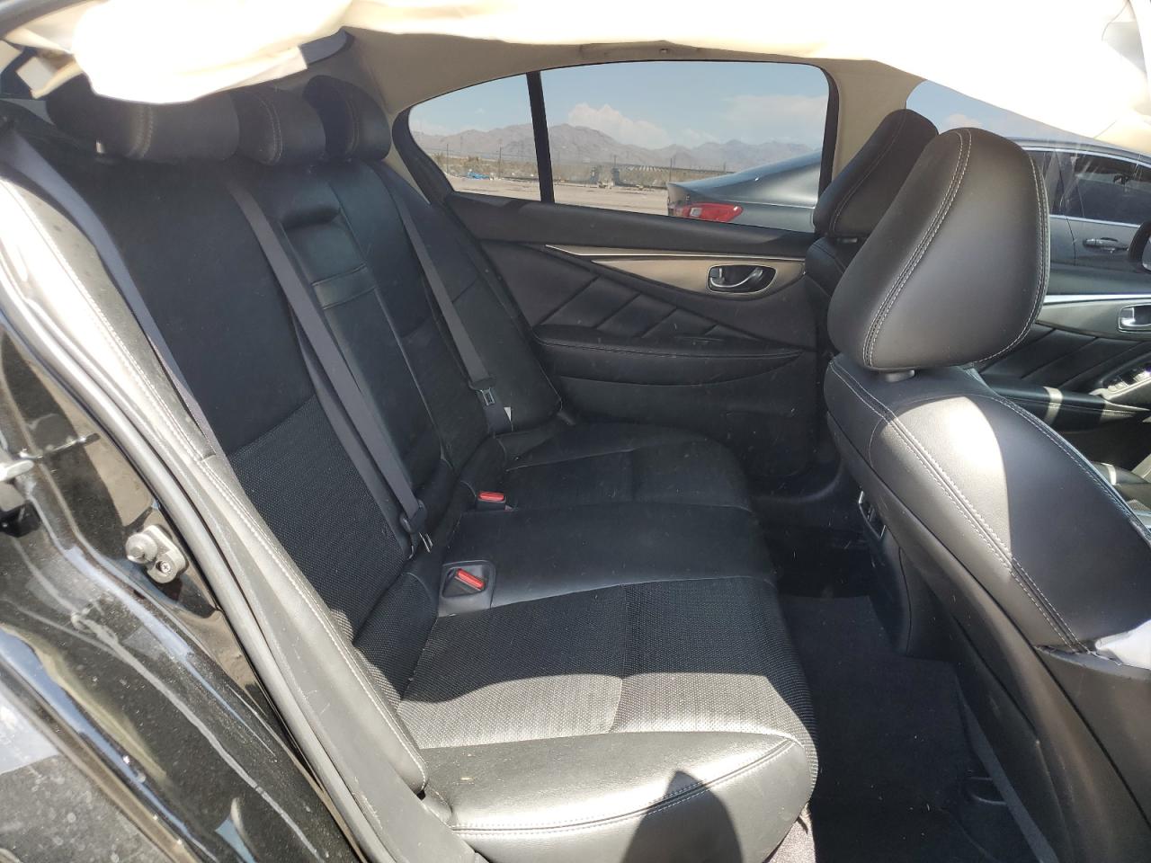 JN1EV7AP1JM354702 2018 Infiniti Q50 Luxe