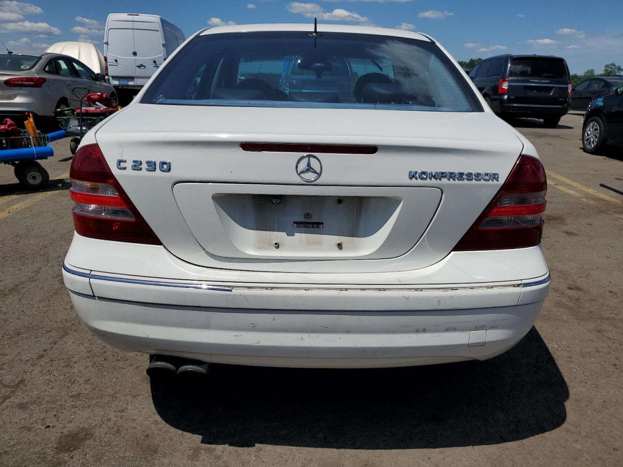 WDBRF40J05A732165 2005 Mercedes-Benz C 230K Sport Sedan