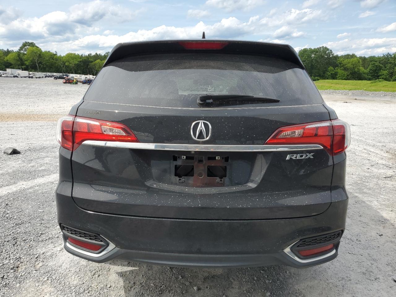 5J8TB3H56HL004252 2017 Acura Rdx Technology