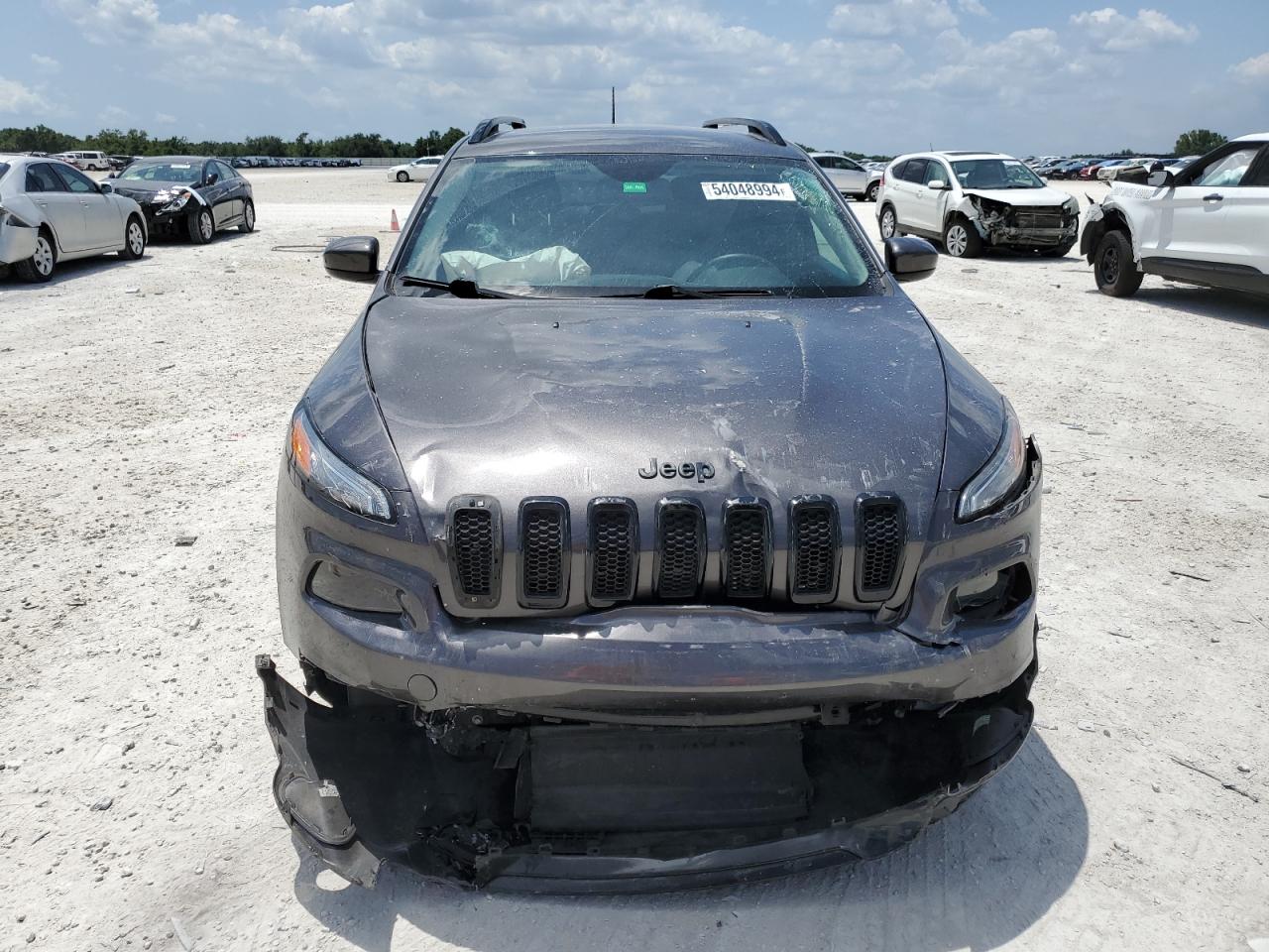 1C4PJLCX3JD612631 2018 Jeep Cherokee Latitude